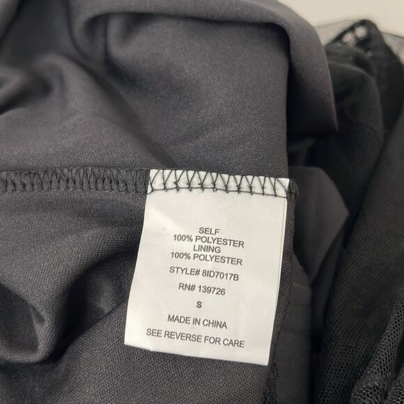 PinkBlush Off Shoulder Lace Overlay Maxi Black Dress Size S - Picture 13 of 16